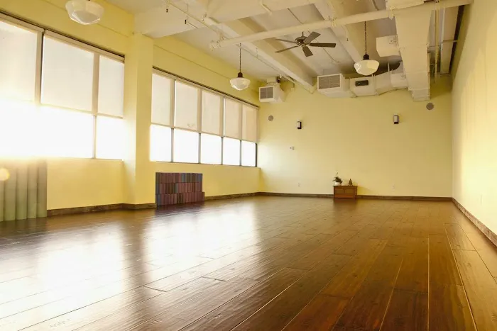 The Yoga Room Picture 5