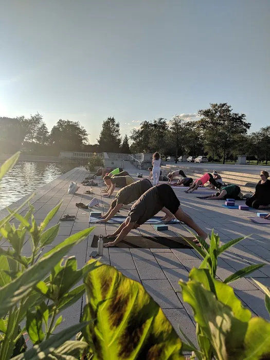 Grand Basin Yoga Picture 4