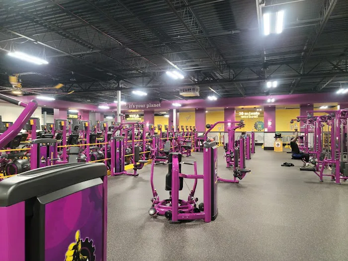 Planet Fitness Picture 1