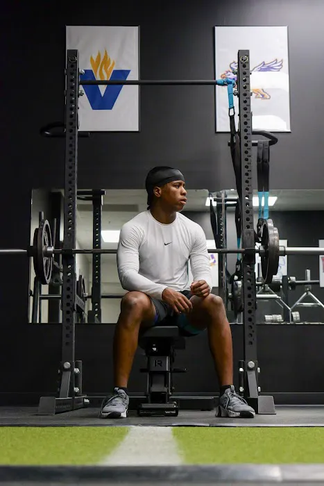 Spade Athletics Picture 3