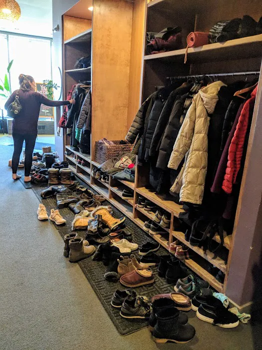 yogaview Wilmette Picture 4