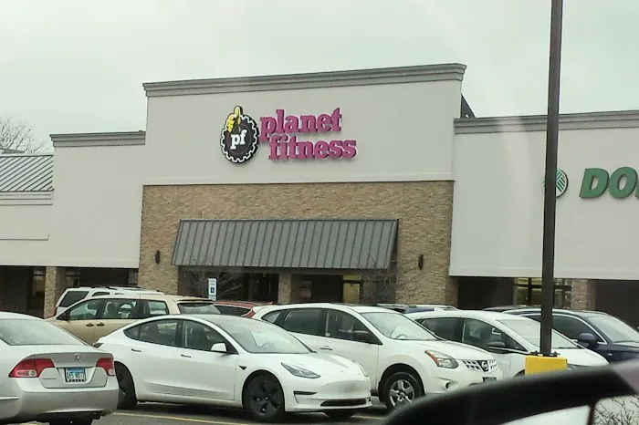 Planet Fitness Picture 2