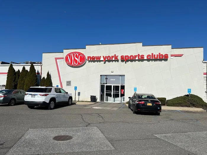 New York Sports Club Picture 10