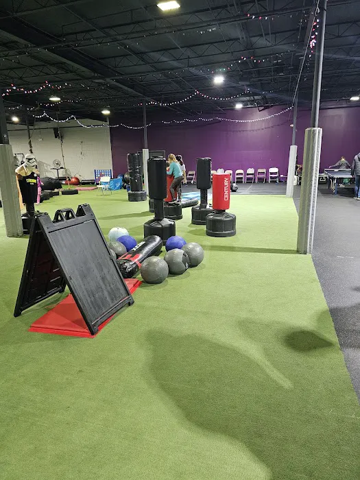 Body Shop Gymnasium Picture 4