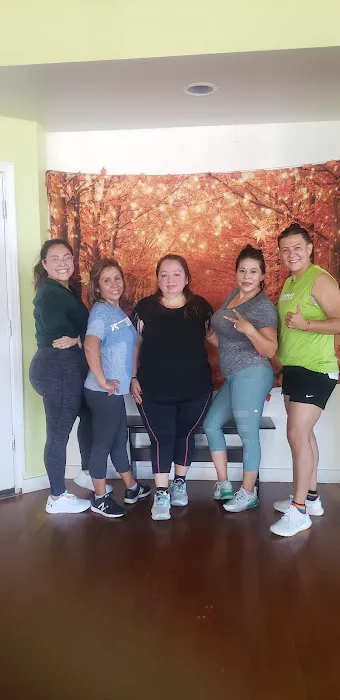 Mireya's Dance Fit Studio Picture 4