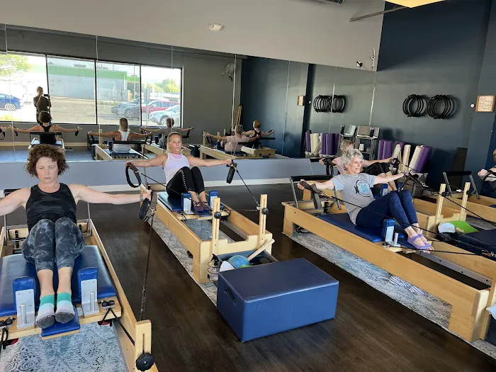 Move Studio Pilates - Palatine Picture 8