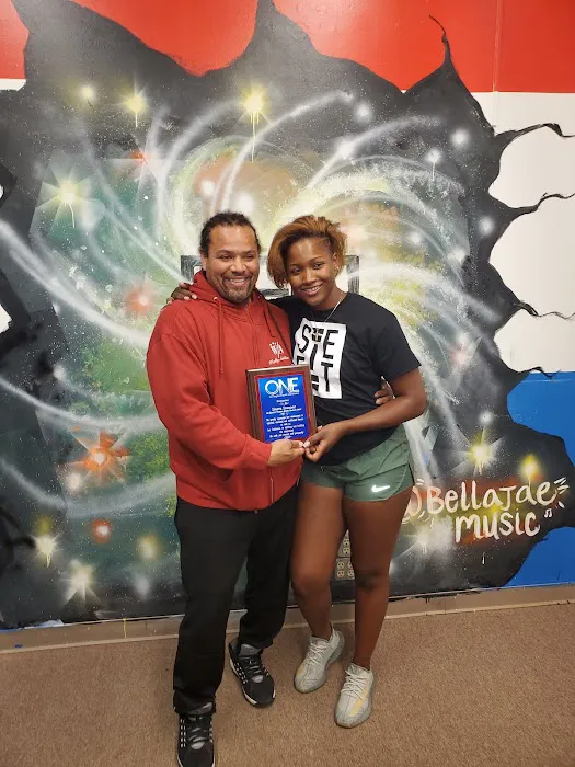 O.N.E. Fitness Center Picture 8