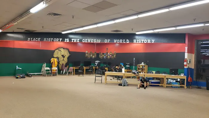 O.N.E. Fitness Center Picture 9