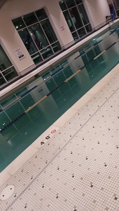 LA Fitness Picture 1