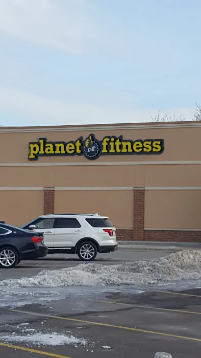 Planet Fitness Picture 2