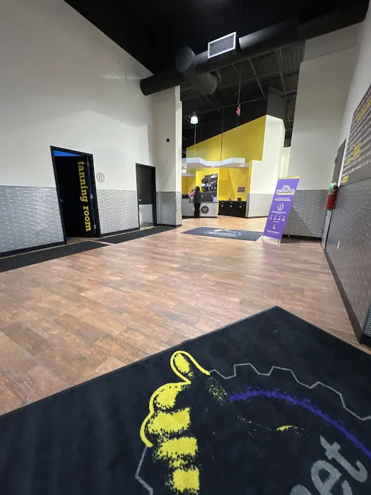 Planet Fitness Picture 5
