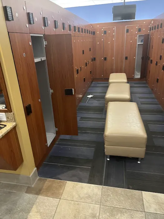 The J - St. Louis Fitness & Community Center Picture 9