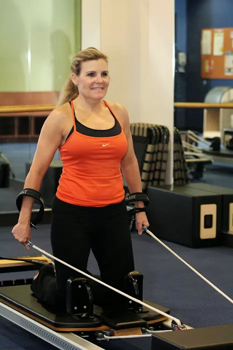 Fitness Center at the J St. Louis Picture 5