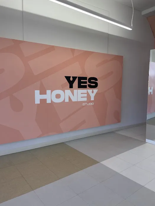 Yes Honey Studio Picture 4