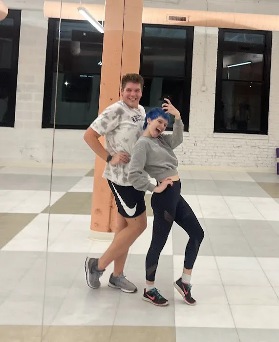 Yes Honey Studio Picture 3