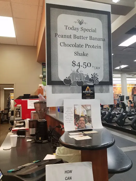 LA Fitness Picture 10