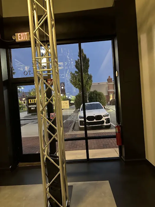 Neon Soul Yoga Picture 4