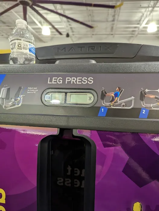 Planet Fitness Picture 6