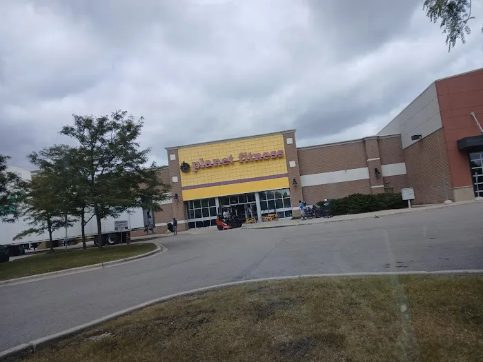 Planet Fitness Picture 8