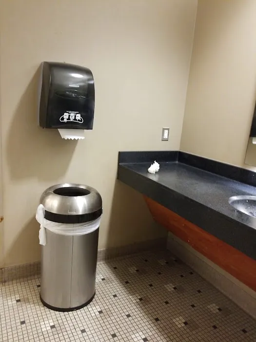 LA Fitness Picture 5