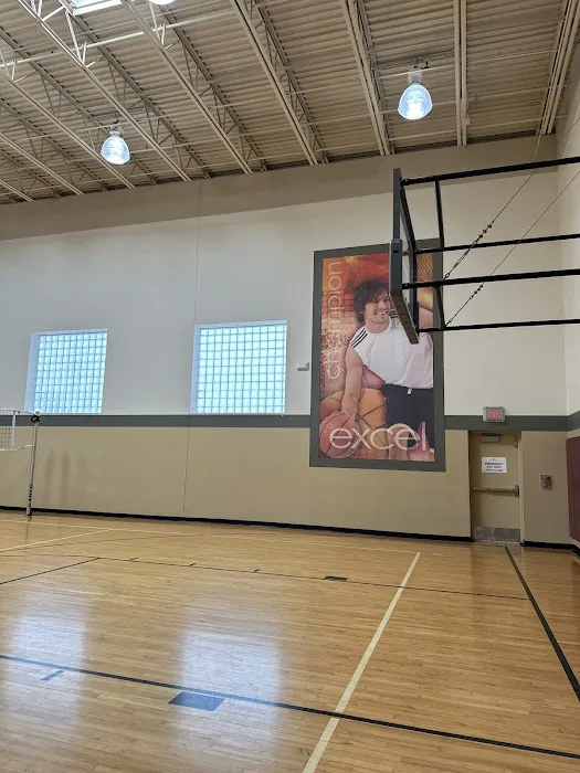 LA Fitness Picture 6