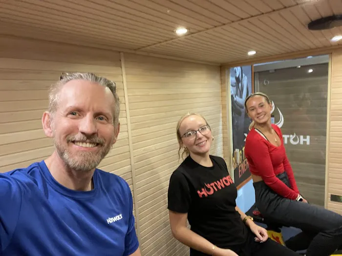 HOTWORX Algonquin Picture 3