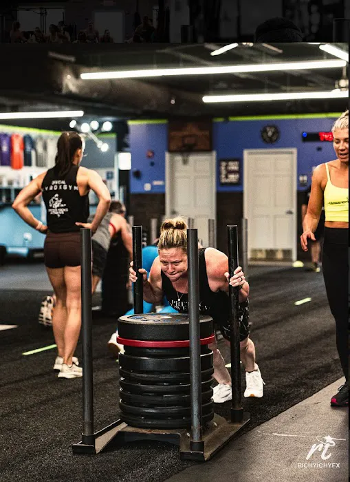 Cross Kicks Fitness - Algonquin Picture 9