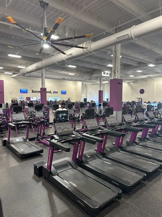 Planet Fitness Picture 6