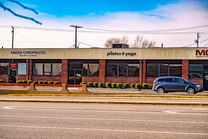 Pilates + Yoga Studio St. Louis Picture 4