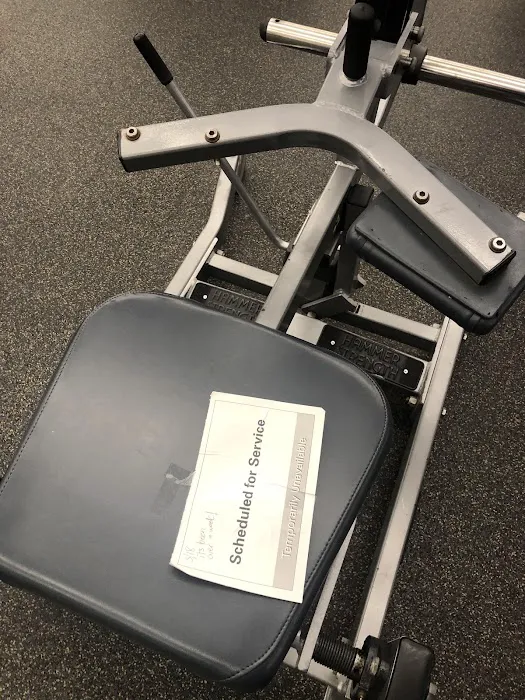 LA Fitness Picture 7