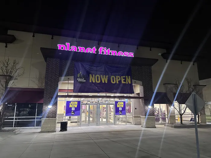 Planet Fitness Picture 1