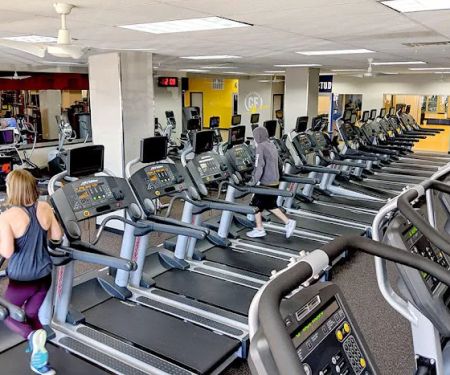 Club Fitness - Hampton