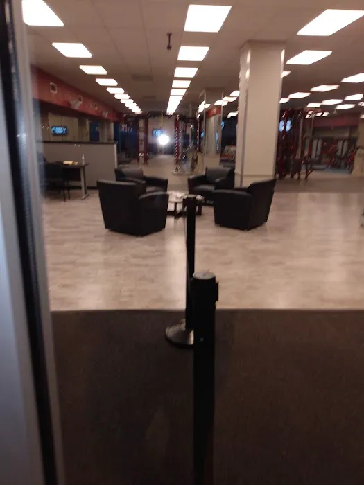 Club Fitness - Hampton Picture 4