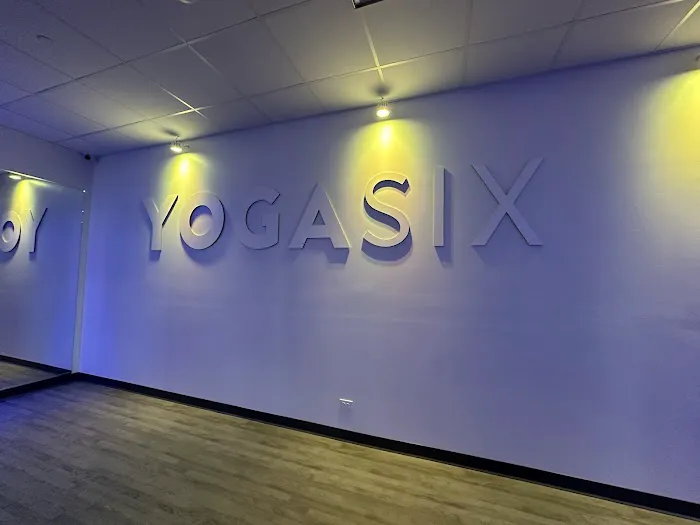 YogaSix Highland Park Picture 2