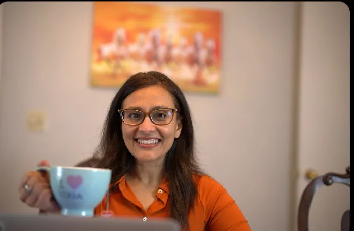 Yoga with Komal Picture 1