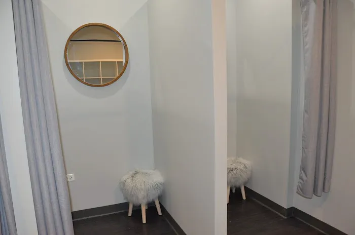 Forever Om Yoga Vernon Hills Picture 3