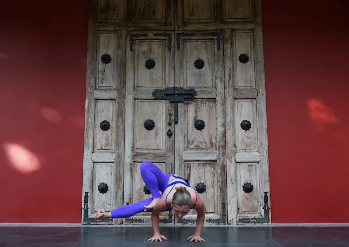 Forever Om Yoga Vernon Hills Picture 10