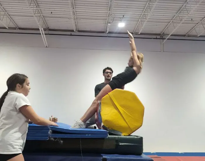 Venture Athletics Picture 6