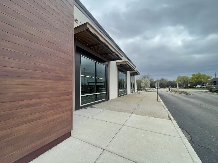 LA Fitness Picture 8