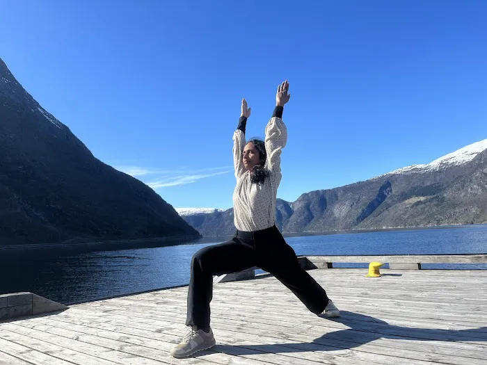 TBY Yoga (To Be You) Picture 2