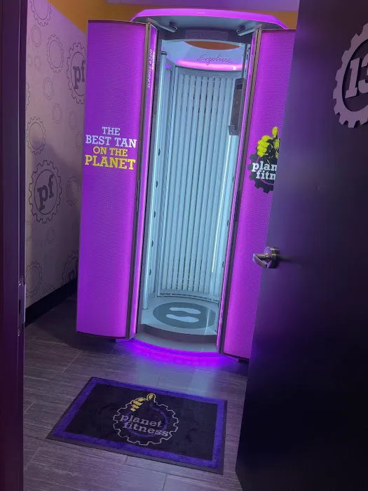 Planet Fitness Picture 2