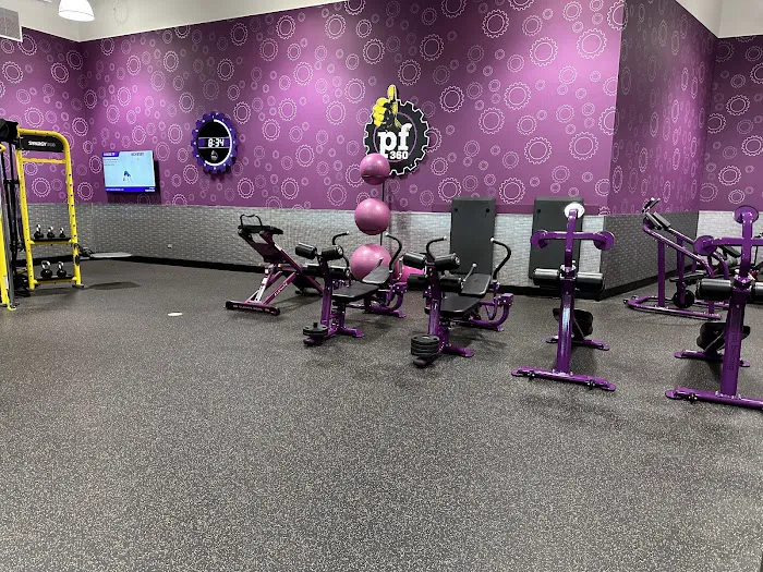 Planet Fitness Picture 7