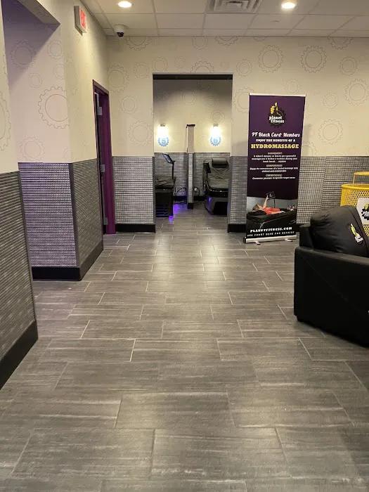 Planet Fitness Picture 10