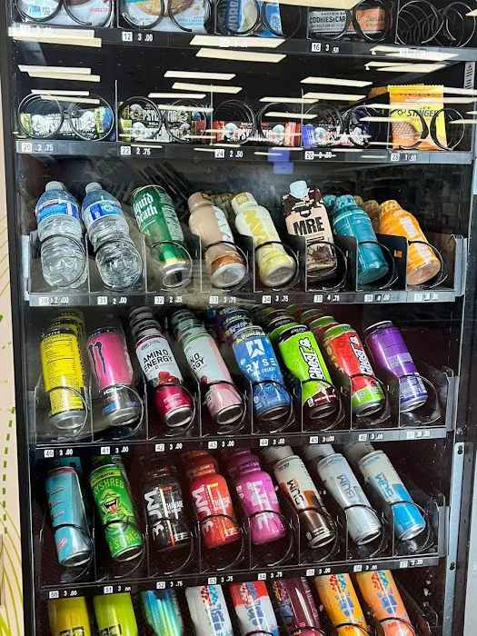 PRO FITNESS GYM Picture 5