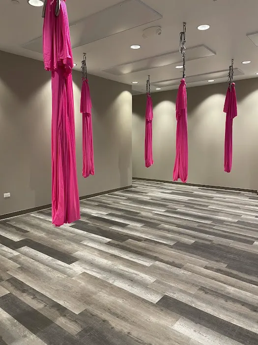 Melt Pilates & Hot yoga Picture 1