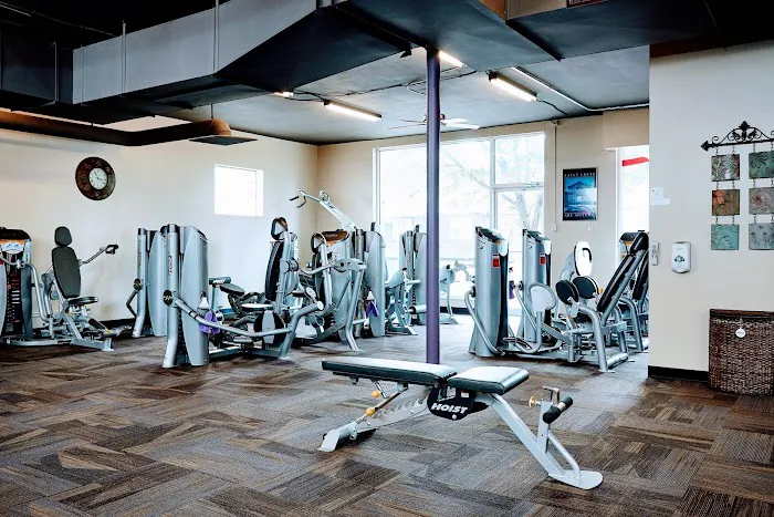 This Way Ladies Fitness & Wellness Center Picture 9