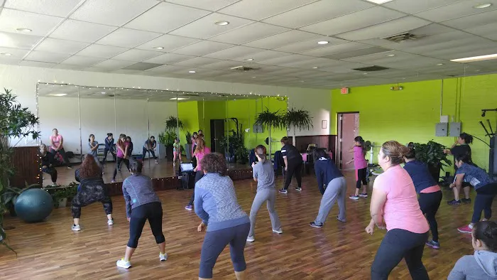 Fit Studio 24 Nutrition & Fitness Picture 4