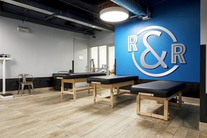 Crunch Fitness - FiDi Picture 3