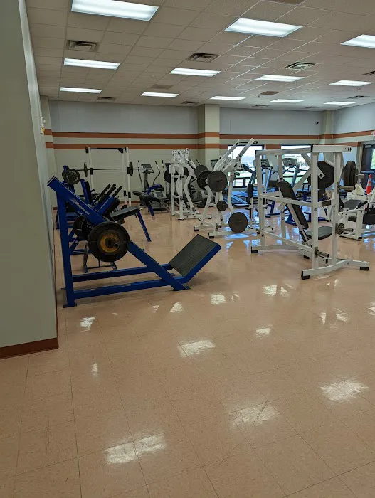 Fort Sheridan Gym Picture 3