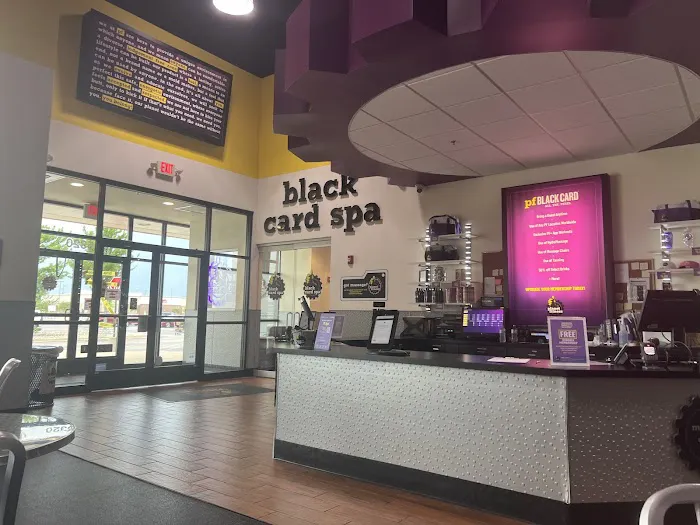 Planet Fitness Picture 8
